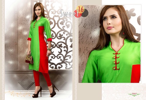 Sweet rayon parrot and red