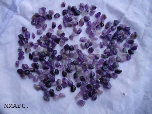 Small Amethyst Gravels Solid Surface