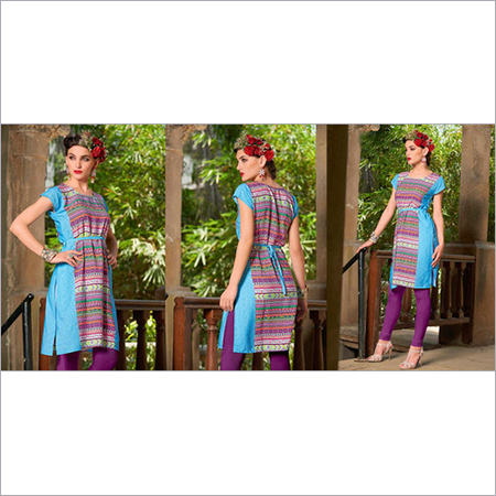 ब्लू प्रिंटेड रेगुलर वियर टॉप