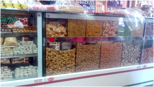 Snacks Items Bakery Display Rack