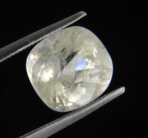Online White Sapphire Stone
