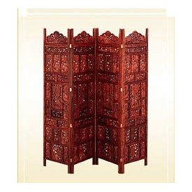 WOODEN SCREEN