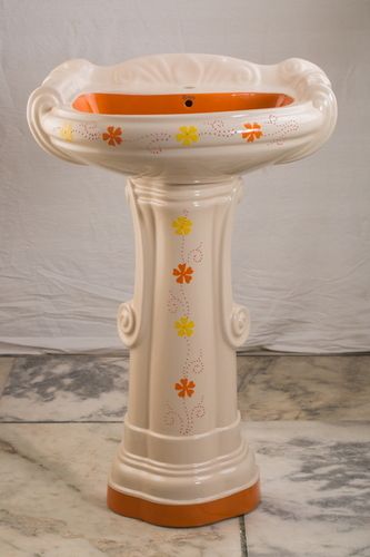 Big Pedestal Wash Basin