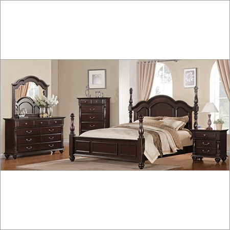 Bedroom Furniture Set 