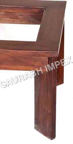 Antique Furniture-table Moulded Corner