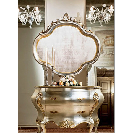 Doux Flamingo Dressing Table