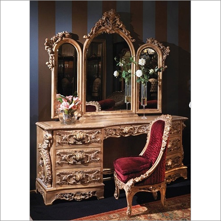 Grande Royale Dressing Table Set