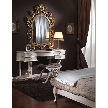 Heatherway Dressing Table Set