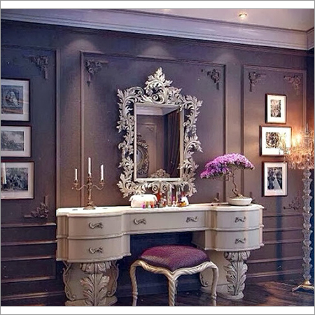 Heatherway Feathered Dressing Table Set