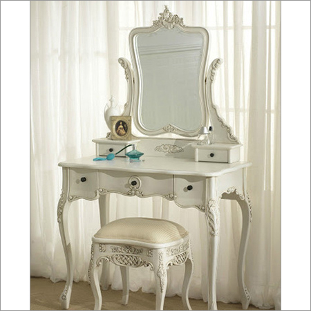 La Rochelle Dressing Table Set