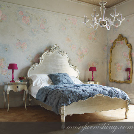 Madame Flamingo Bed