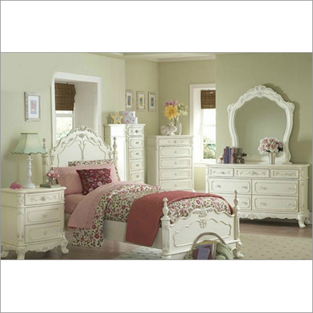 Victorian Bedroom Furniture Set