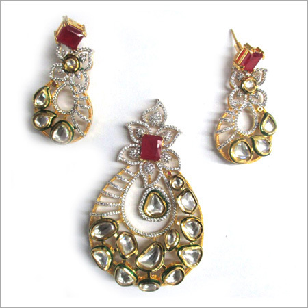 Bridal Kundan Pendent Set