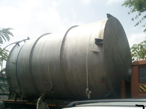 Industrial Chemical Storage Tanks