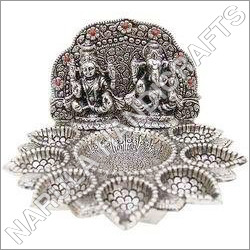 Laxmi Ganesha White Metal Diya
