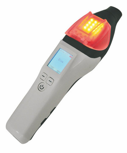 Quick Check Alcohol Breath Analyser AT7000 Quick Check Alcohol Breath Analyser AT7000