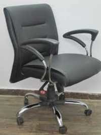 Revolving Hydraulic Chair