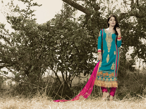BEAUTIFUL BLUE COLOR HEAVY GEORGETTE SUIT