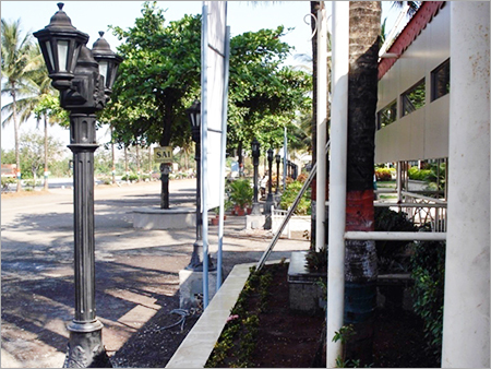 GRC Cast Iron Finish Lamp Post