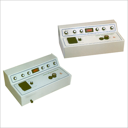 Spectrophotometer - 490x300x165mm, 8.5kg | 340-960nm Range, 3-Digit LED Display, Accurate Analysis, Rapid Testing, Reliable Results, Rugged Design