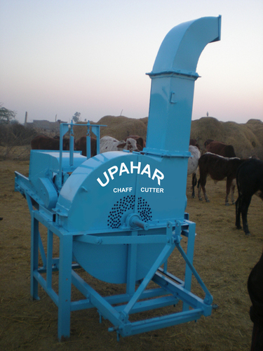 CHAFF CUTTER WITH BLOWER