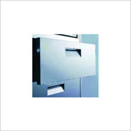 Shutters Shopping Cart