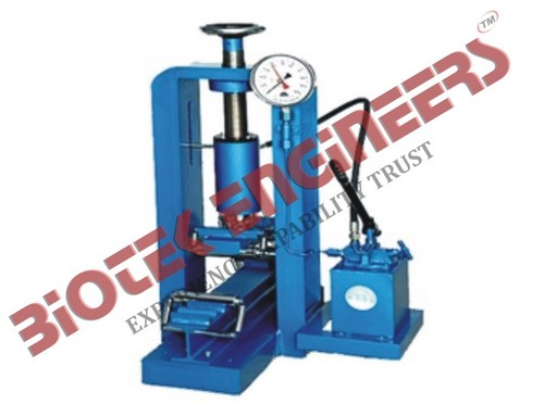 Flexture testing machine motorised