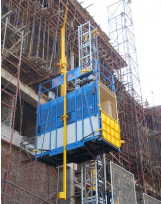 Passenger and Material Hoist Single Cage