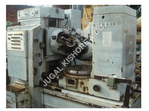 CUGIR FD 630 Gear Hobbing