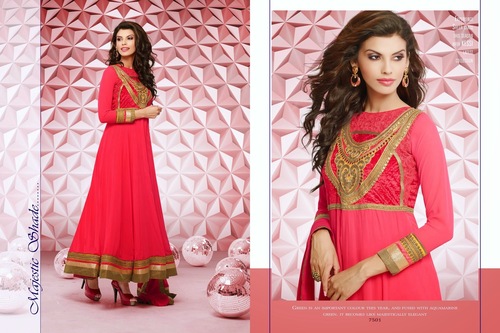 AKRITI, DESIGNER SUITS