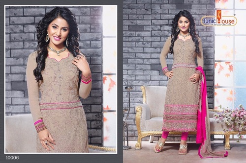 Cream and pink colours hina khan wear