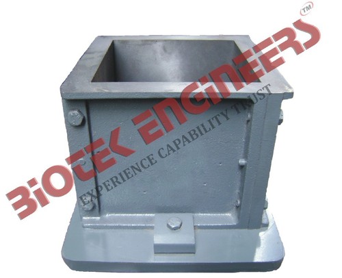 I.S. Cube Mould 