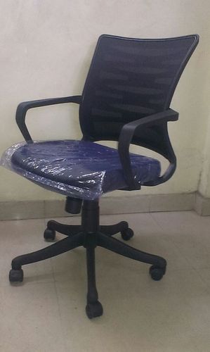 Mesh back chair