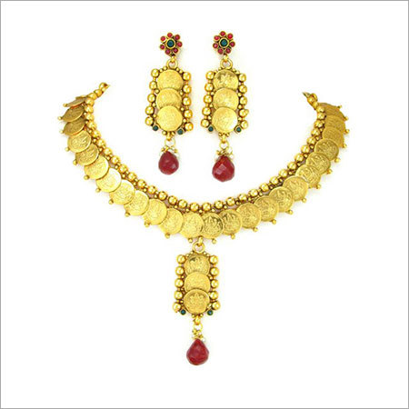 Designer Imitation Necklace Set
