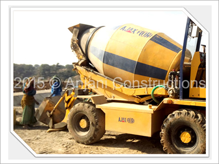 Self Loading Concrete Mixers On Hire