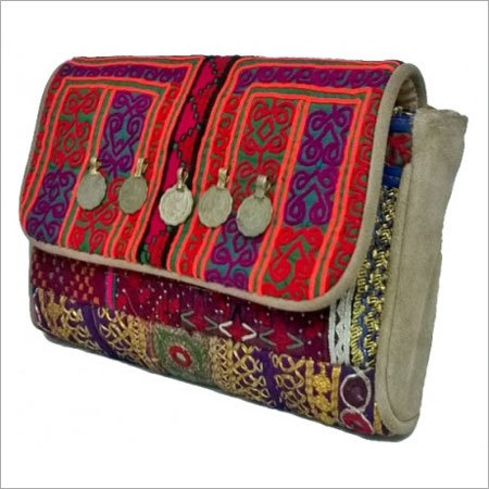 Stylish Embroidered Purse 