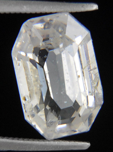 Pure 5.65 Ct Certified White Sapphire(Safeda) Gemstone