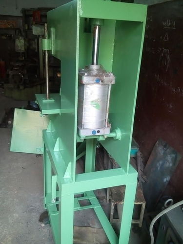 Pneumatic Finger Press Machine