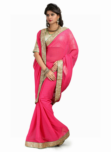 Small dot printed saree