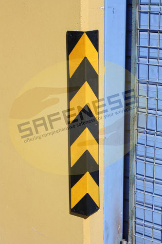 Rubber Corner Guards Size: 100 X 1000 X 10 Mm