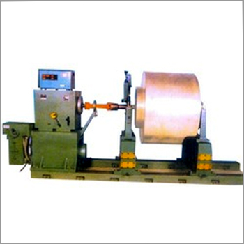 Dynamic Balancing Machine