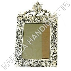 White Metal Photo Frames