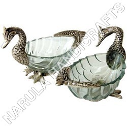 Serene Swan Shape Bowls - Glass & Metal, 12x8x5 Inches, Silver | Elegant Design, Durable, Decorative Centerpiece