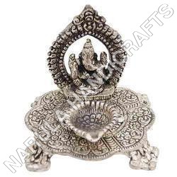 Mehrav Chowki Ganesh Diya