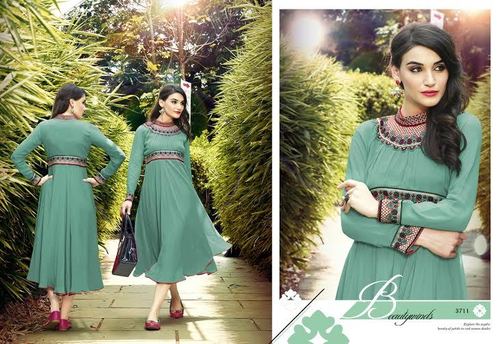 Designer kurtis