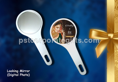 Looking Mirror (Digital Photo)