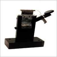 HAND OPERATED ALLUMINIUM TUBE CRIMPING MACHINE