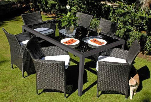 Outdoor Dining Furniture