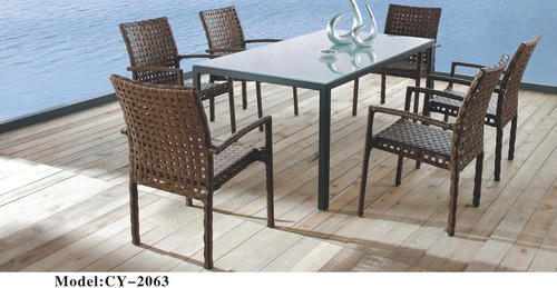 Outdoor Garden Dining Table