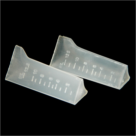 Plastic Triangular Measuring Caps